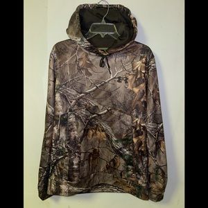 Under Armour Camo Hoody Large
